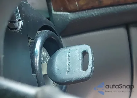 2000 Subaru Legacy Gt from USA, damaged, VIN 4S3BH6456Y6302024